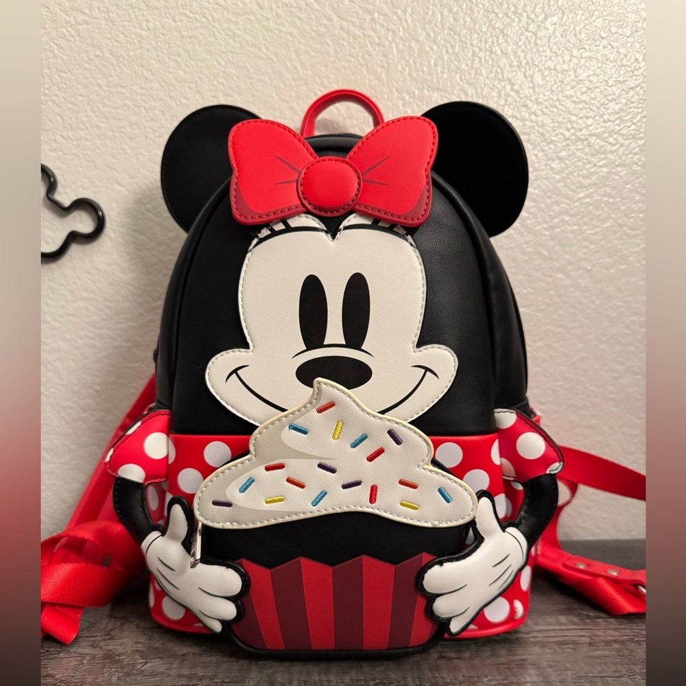 Loungefly Disney Minnie Mouse OH MY Treats Bag and Ears